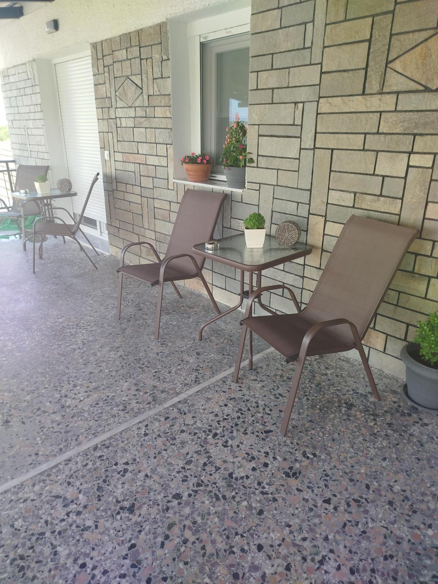 Four Sis Rooms Mangana 外观 照片